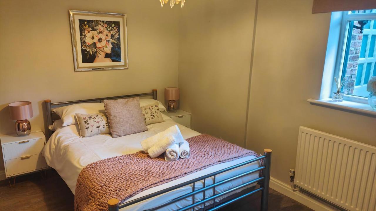 Chester City Apartments - With Free Parking Εξωτερικό φωτογραφία